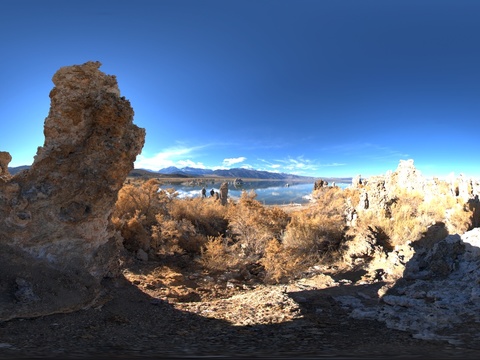  山丘湖泊天空全景 