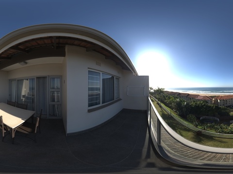  户外天空海边别墅自然风景 