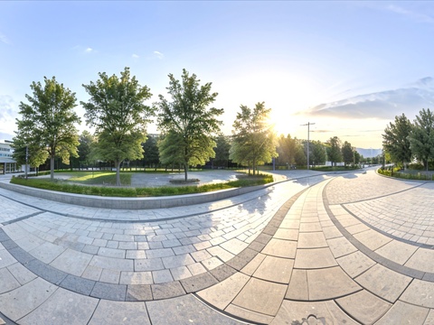 现代户外天空全景