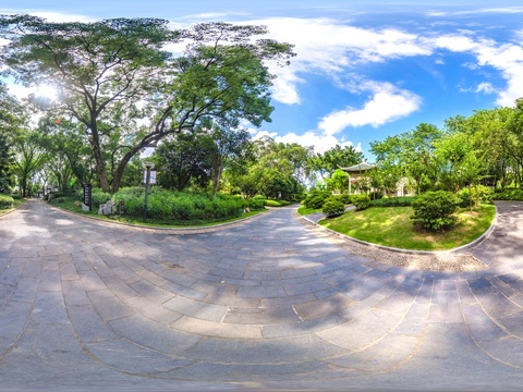 现代户外_绿茵小道树林_休闲河畔全景