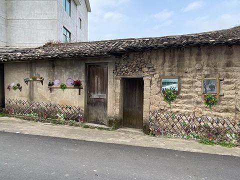  现代农村瓦房外观psd 