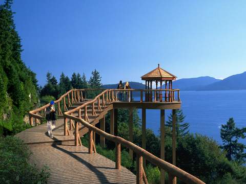  现代海边廊桥园林景观psd 