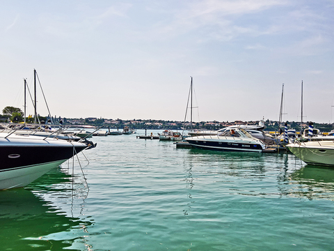  湖面海面景观风景 