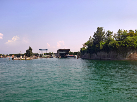 湖面海面景观风景 