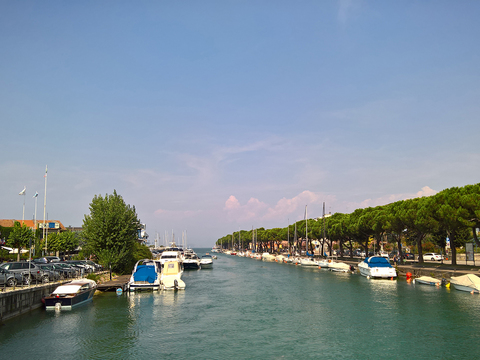  湖面海面景观风景 