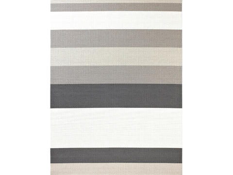  灰白色格子地毯 