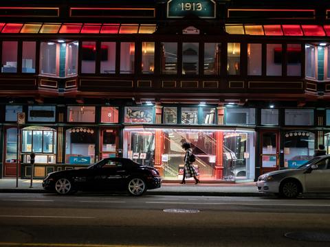  夜景城市街道外景店铺贴图 