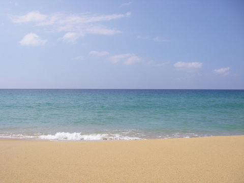  白天沙滩自然风景外景 