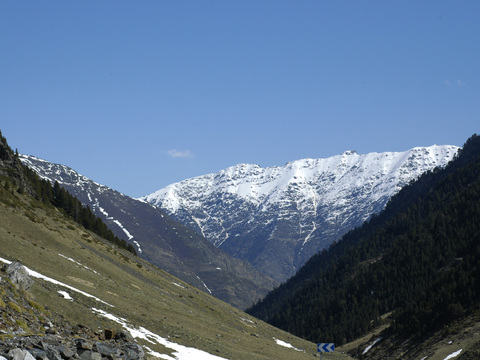  白天自然风景外景 