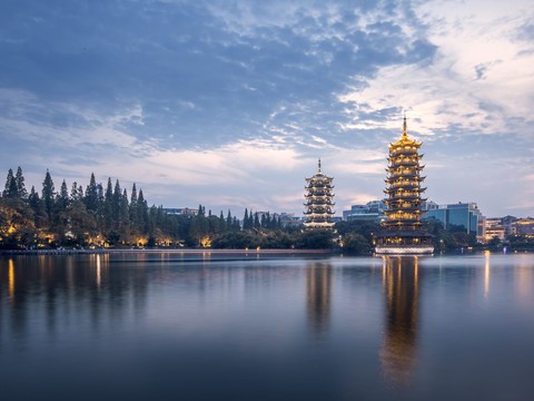  自然风景 山水湖泊 园林湖泊 古塔夜景 