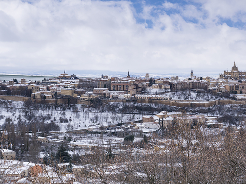  窗户外景 室外景观  景物 外景   窗景 
