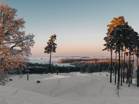  秋冬 雪地别墅外景 