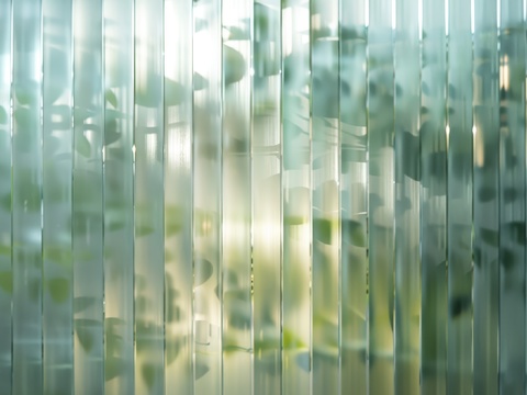 夹丝艺术玻璃幕墙隔断 