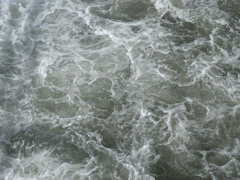  水波紋  水泡 