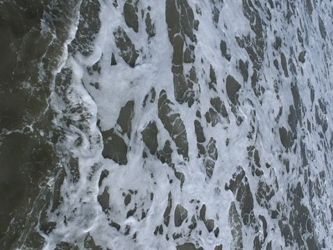  水波紋  水泡 