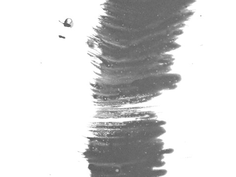  飞溅水平方向水迹 黑白凹凸 