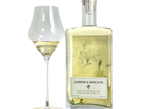  饮品 酒水 酒杯 