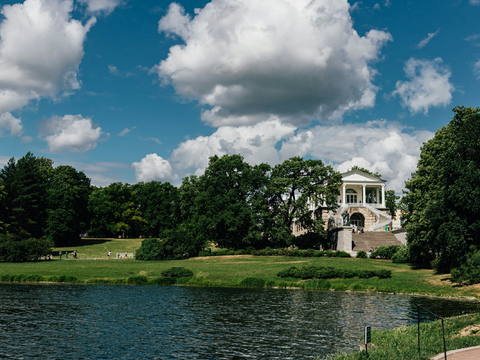  白天小区天空外景 