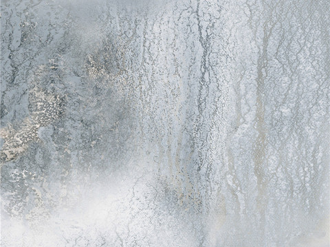 云雾缭绕的山林景观高清素材