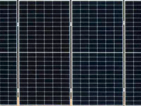  屋面太阳能光伏电板 光伏面板 发电设施 发电设备 