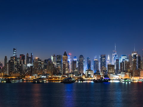  现代城市傍晚外景夜景 