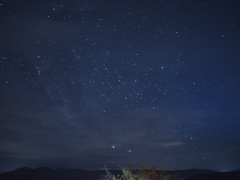 天空外景_绝美夜晚星空