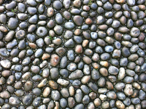  现代鹅卵石，碎石，石子，砂砾石，水洗石地面 