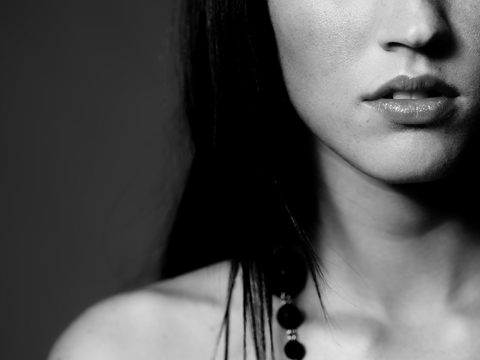  黑白摄影装饰人物画 