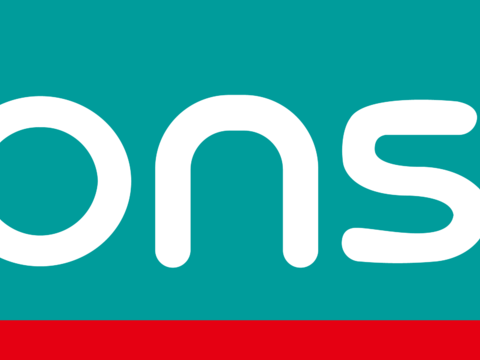  屈臣氏，清洁护肤logo 