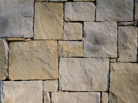 规则矩形形态干垒石，毛石墙面1