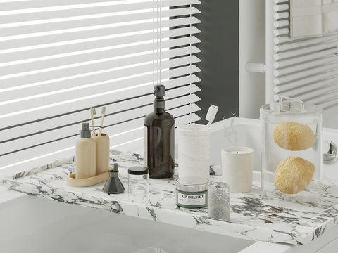  洗浴用品 洗发水 牙刷 沐浴露 