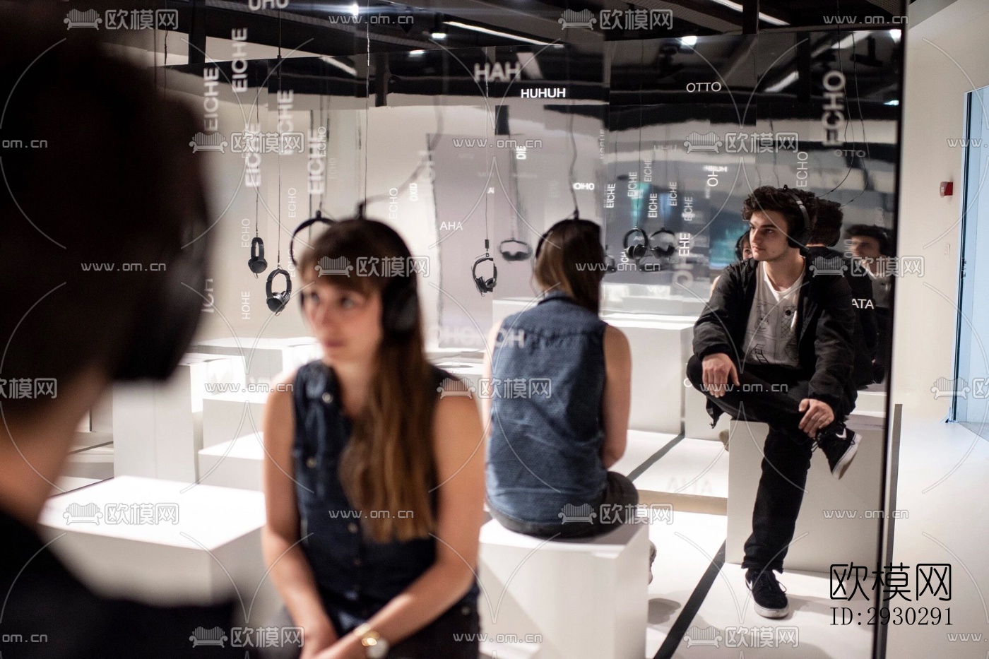 现代展览展厅效果图下载（渲染图11）