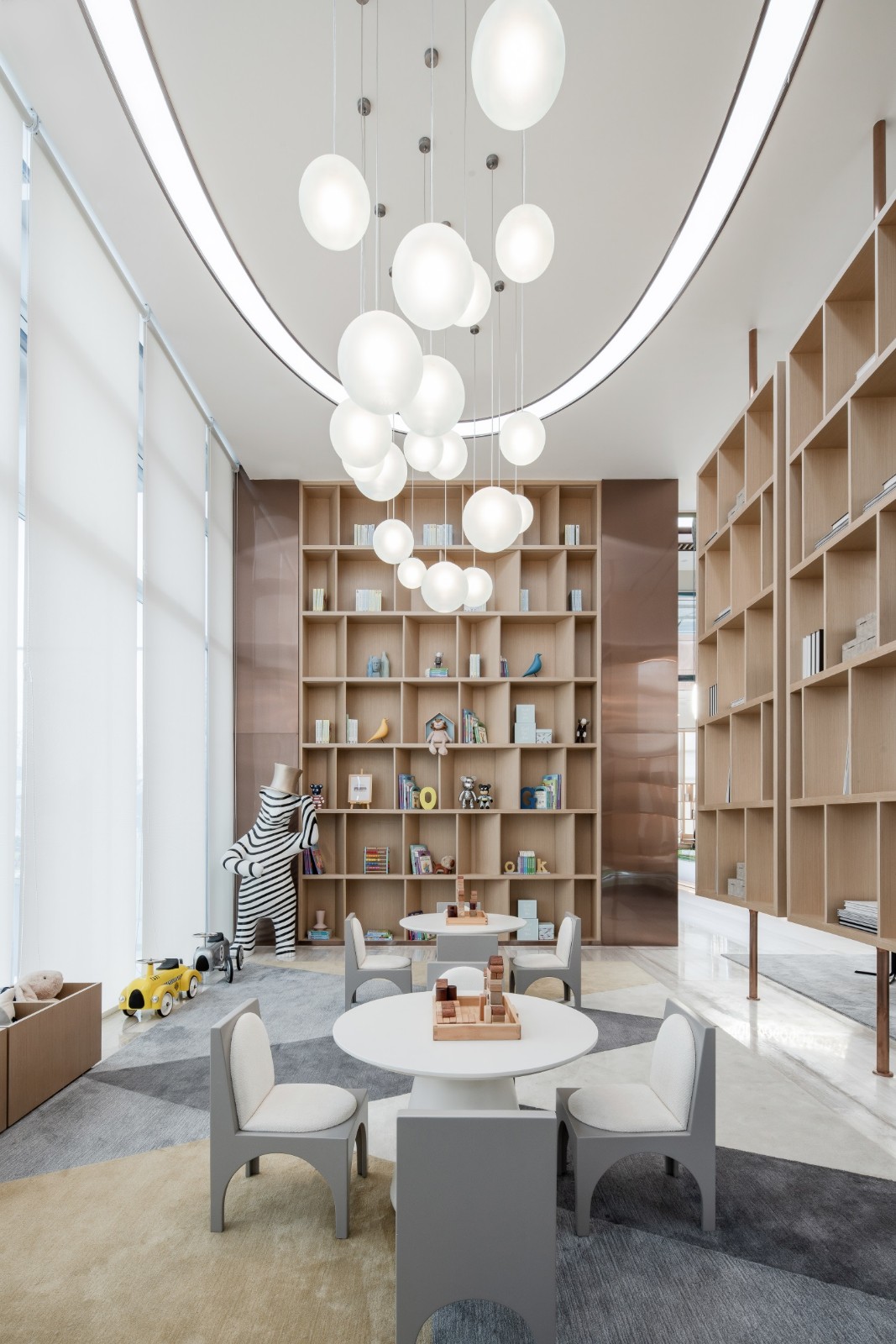 蓝森设计 现代售楼处儿童休闲区