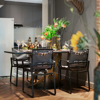 LENG设计 工业风混搭铁艺餐桌椅