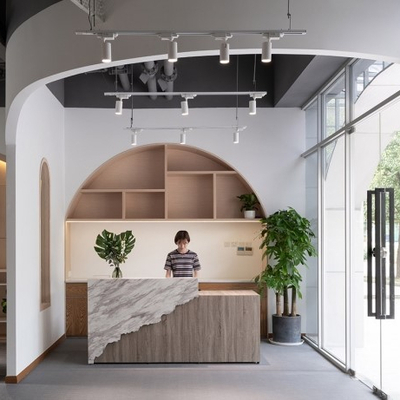  现代实木接待台su模型 