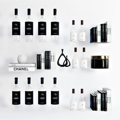  现代酒具酒瓶su模型 