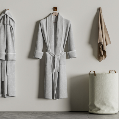  现代浴袍 毛巾 脏衣筐su模型 