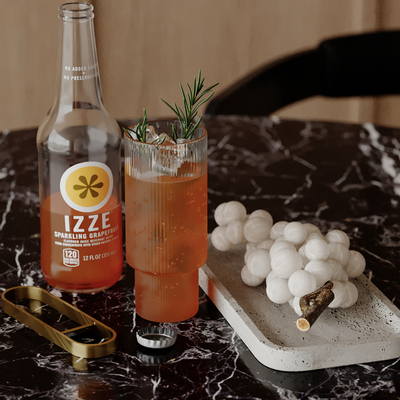  饮料 水果酒 酒杯 酒瓶su模型 