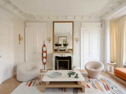 Fleur Delesalle：130㎡复古公寓，轻盈的法式质感