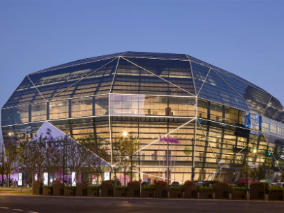 上海西岸国际会展中心：SOM借助AI打造的“钻石” 新地标