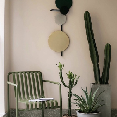 YOUNGA设计 工业风绿色休闲铁艺单椅