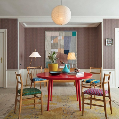 北欧圆形餐桌椅