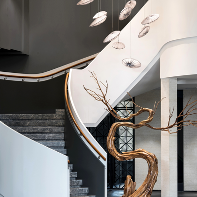 九度空间设计 新中式旋转楼梯造景