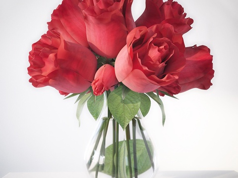  玫瑰花束 花瓶 花艺3d模型 
