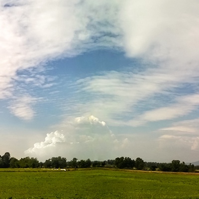  多云的天空景观风景 