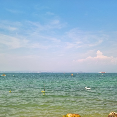  湖面海面景观风景 