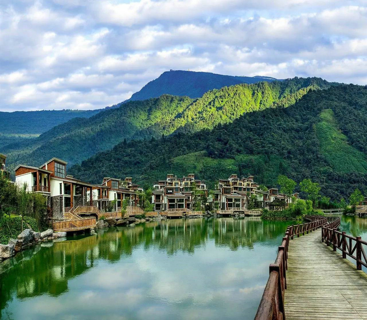 220㎡峨眉半山美式别墅--尚舍设计