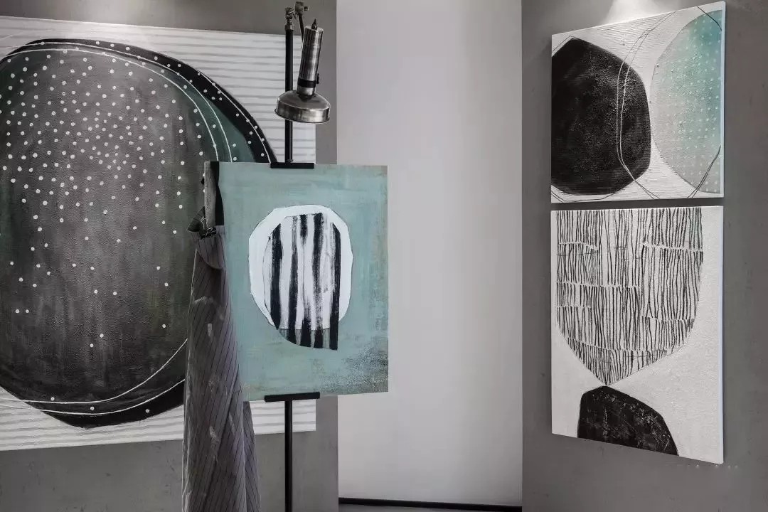 1539244129506027