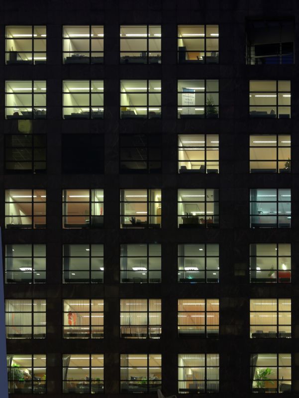 70,所属分类为外景,外景-夜晚窗户 70_贴图id:55036是由欧模网用户