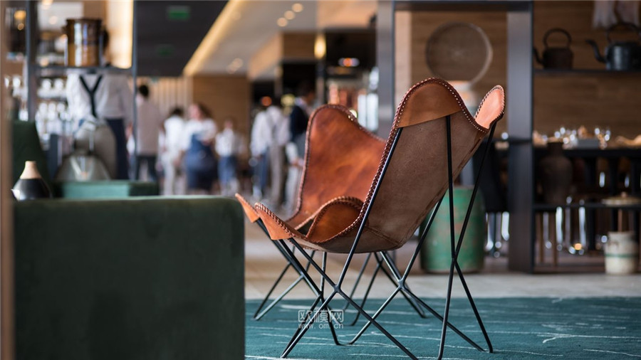 143544fb1ebbpe1kspbe2p